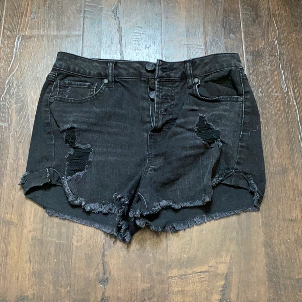 black jean shorts